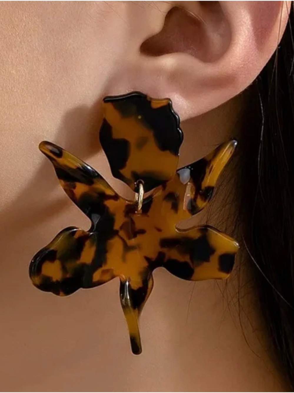 NWT LELE SADOUGHI Paper Lily Earrings